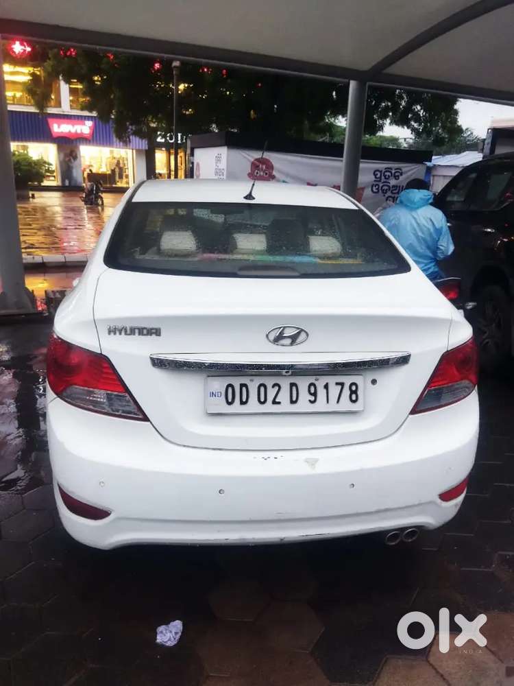 Hyundai Verna 1.6 Sx 2013