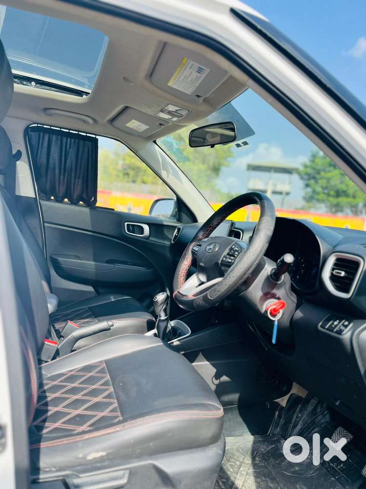 Hyundai Venue 1.0 Sx (o) Turbo Imt, 2020, Petrol