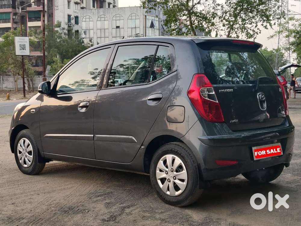 Hyundai I10 Sportz At, 2011, Petrol