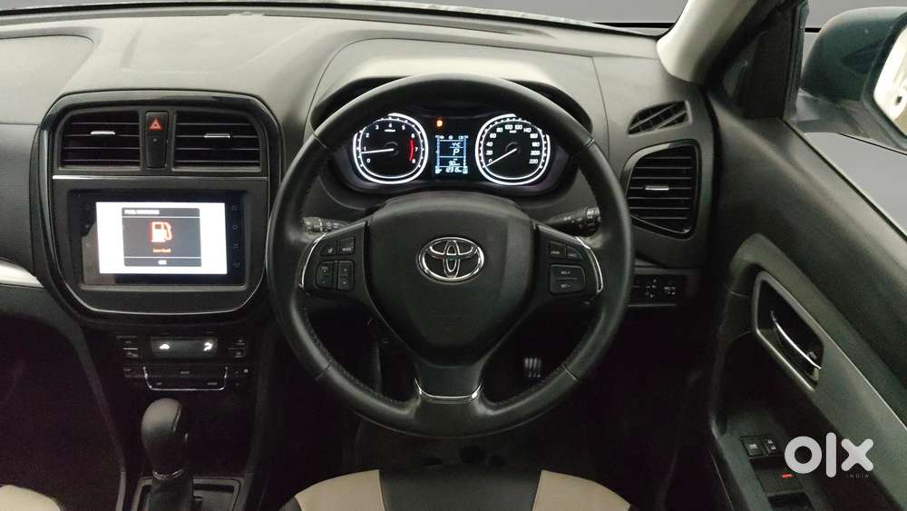 Toyota Urban Cruiser 1.5 Premium Grade At, 2022, Petrol