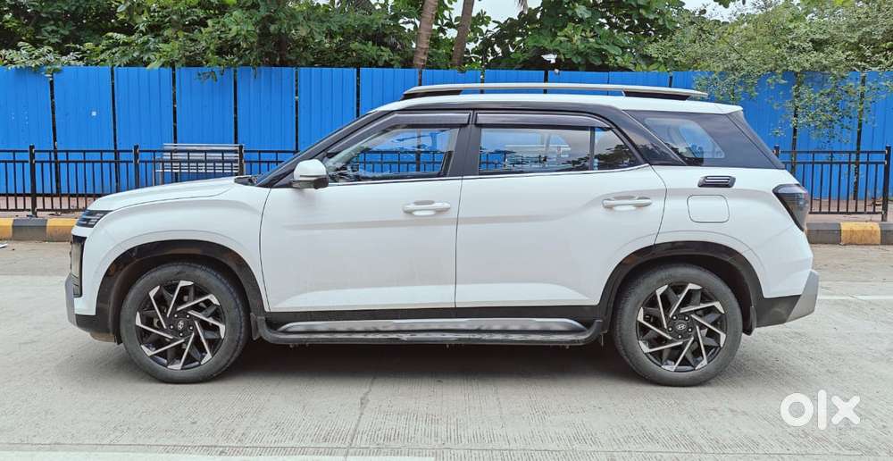 Hyundai Alcazar 2.0 Signature (o) Petrol At 7 Str, 2025, Petrol