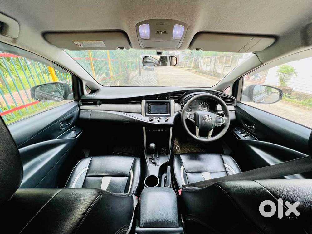 Toyota Innova Crysta 2.8 Gx At, 2016, Diesel