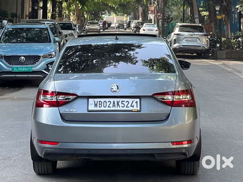 Skoda Superb Sportline 1.8 Tsi At, 2017, Petrol