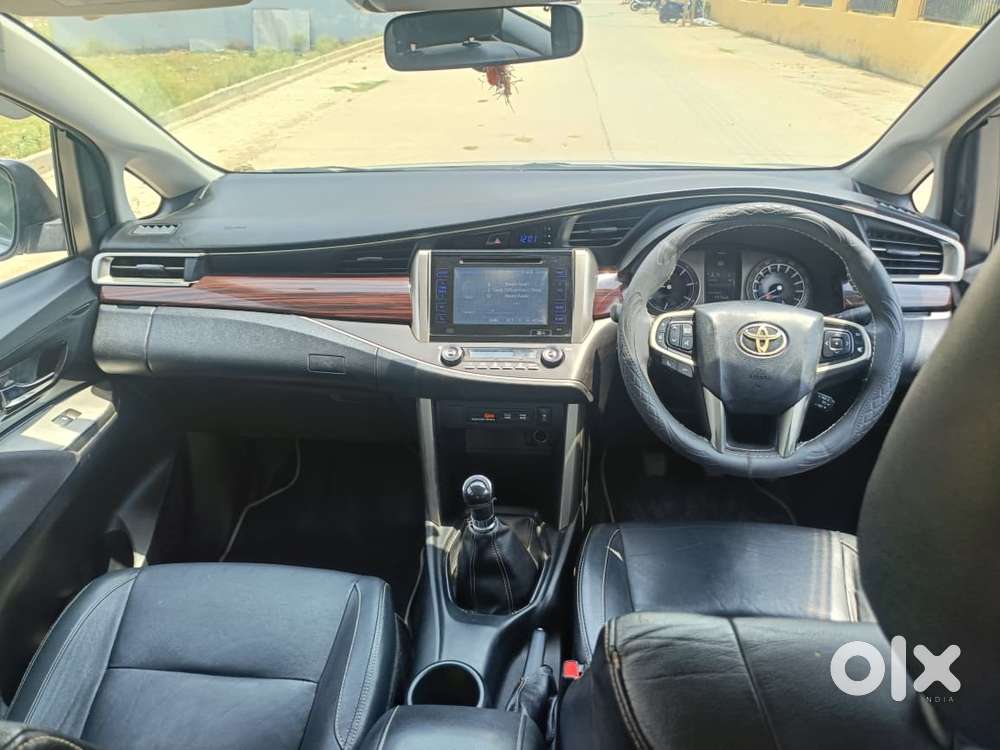 Toyota Innova Crysta 2.5z, 2017, Diesel