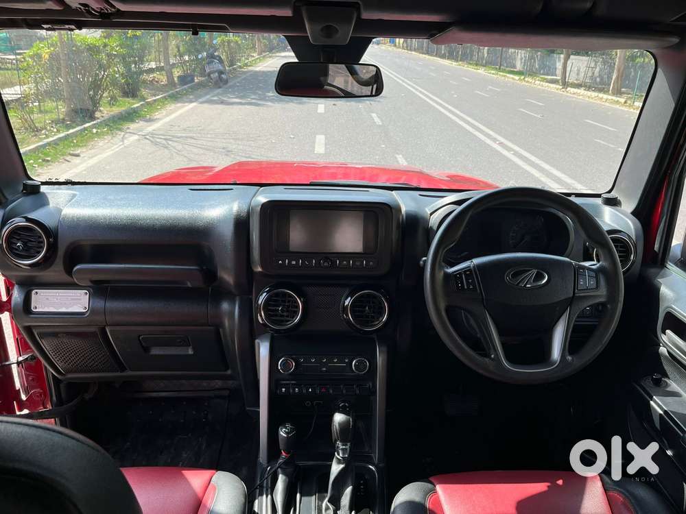 Mahindra Thar Lx 4-str Convertible At, 2022, Petrol