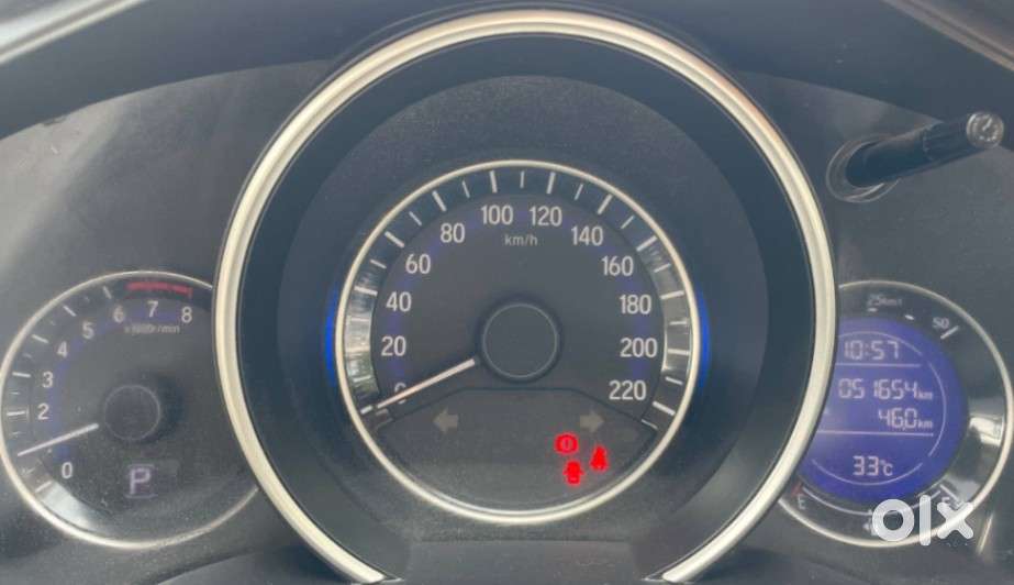 Honda Jazz V Automatic, 2016, Petrol