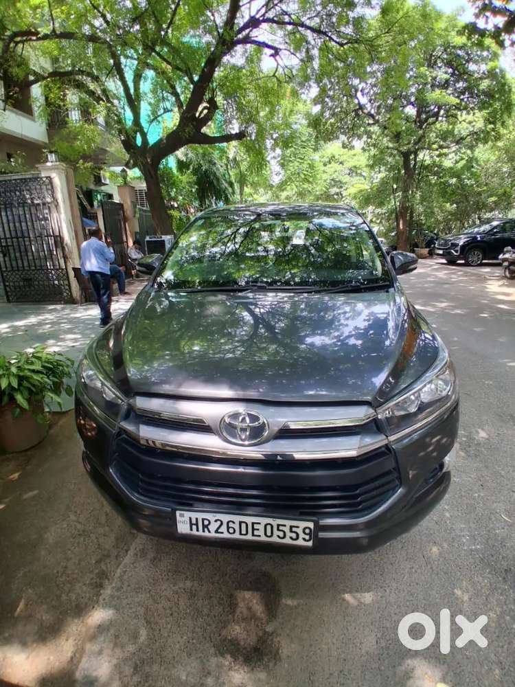 Toyota Innova Crysta Gx 2017