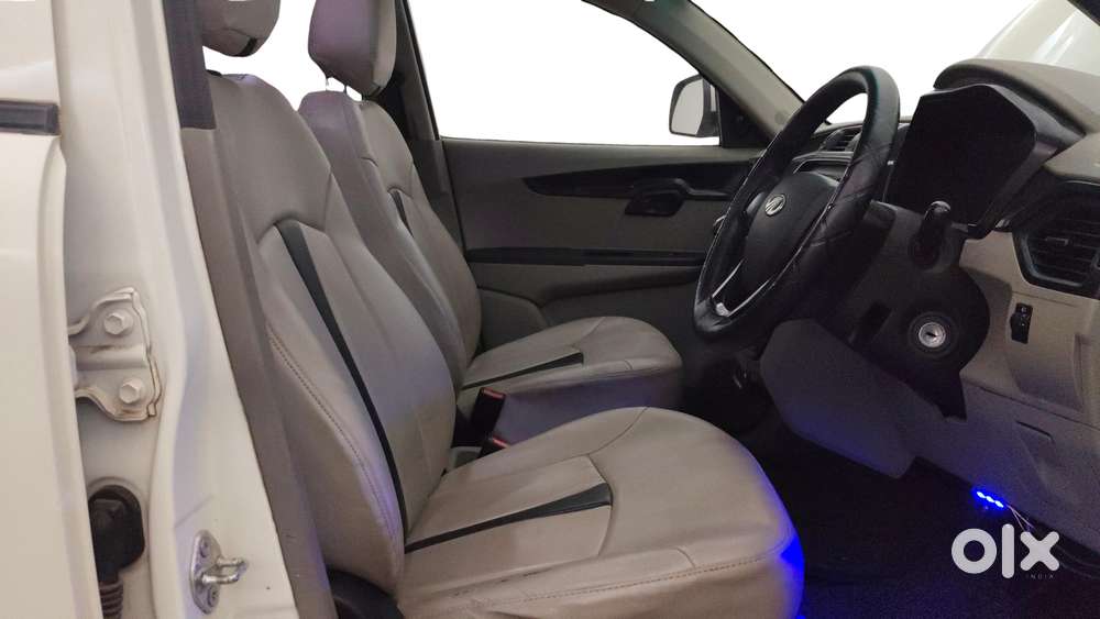 Mahindra Kuv 100 2016-2017 Mfalcon G80 K4 5str, 2016, Petrol