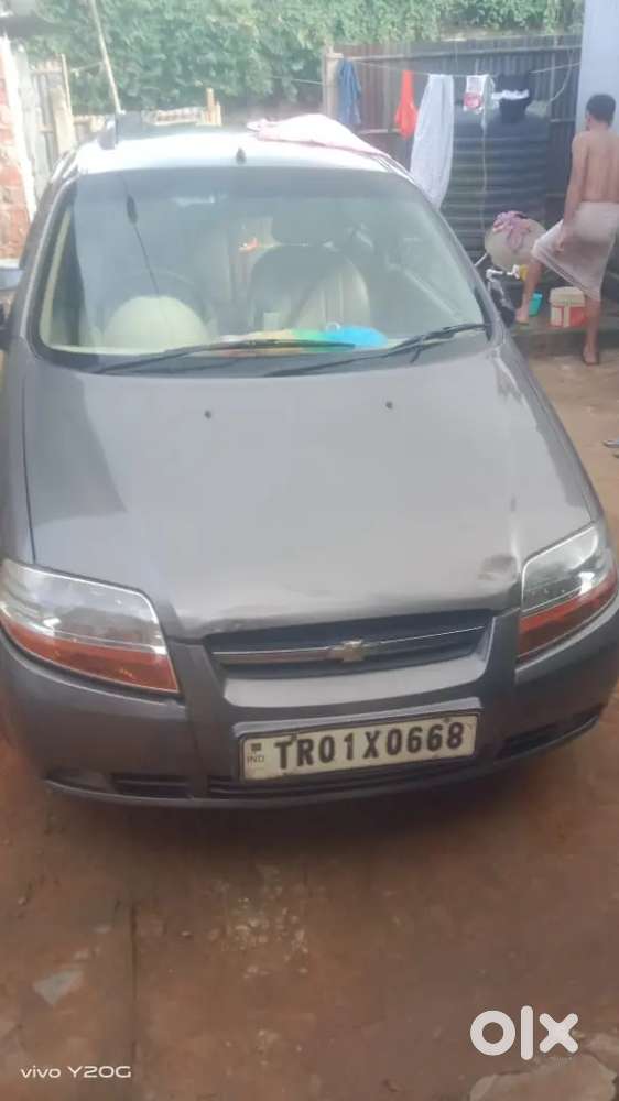 Chevrolet Aveo 2012 Petrol 70000 Km Driven