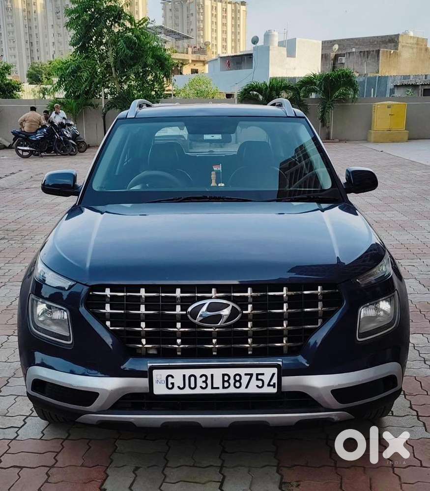 Hyundai Venue 2019 Cng & Hybrids 88600 Km Driven