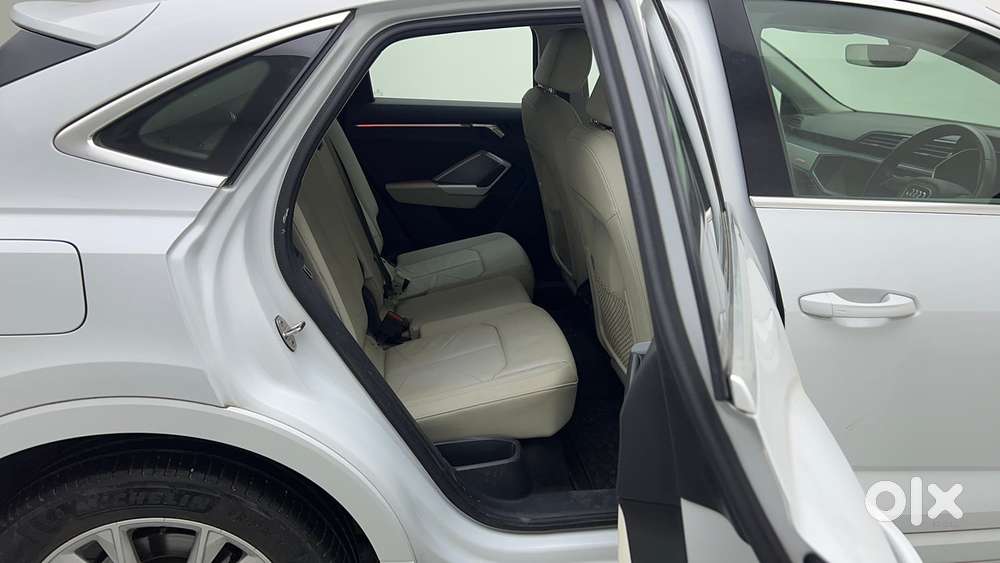 Audi Q3 Sportback Technology Plus S-line, 2022, Petrol