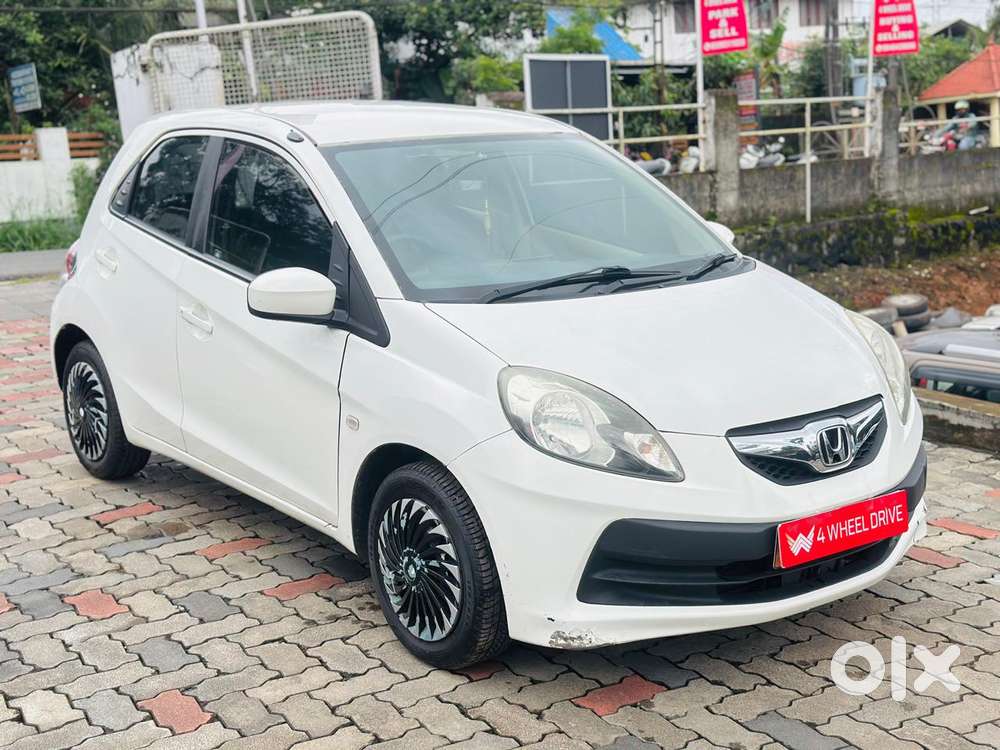 Honda Brio, 2013, Petrol
