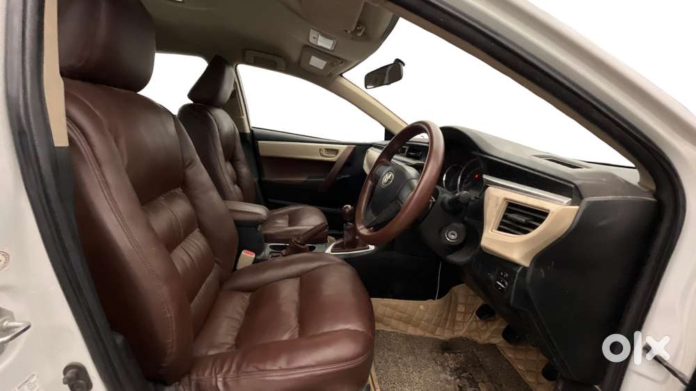 Toyota Corolla Altis [ ] 1.8 J, 2014, Petrol
