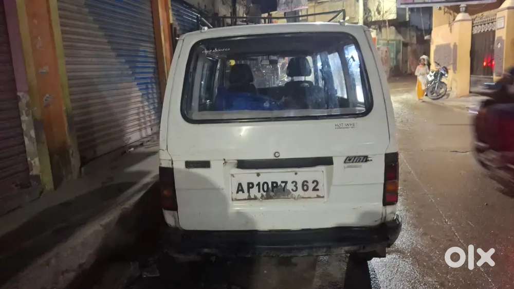 Maruti Suzuki Omni 2001