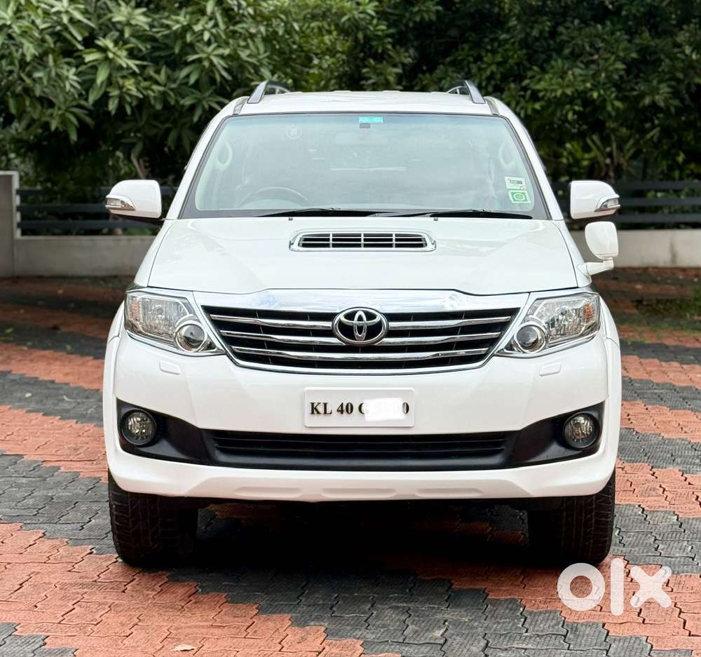Toyota Fortuner 3.0 4x2 Automatic, 2012, Diesel