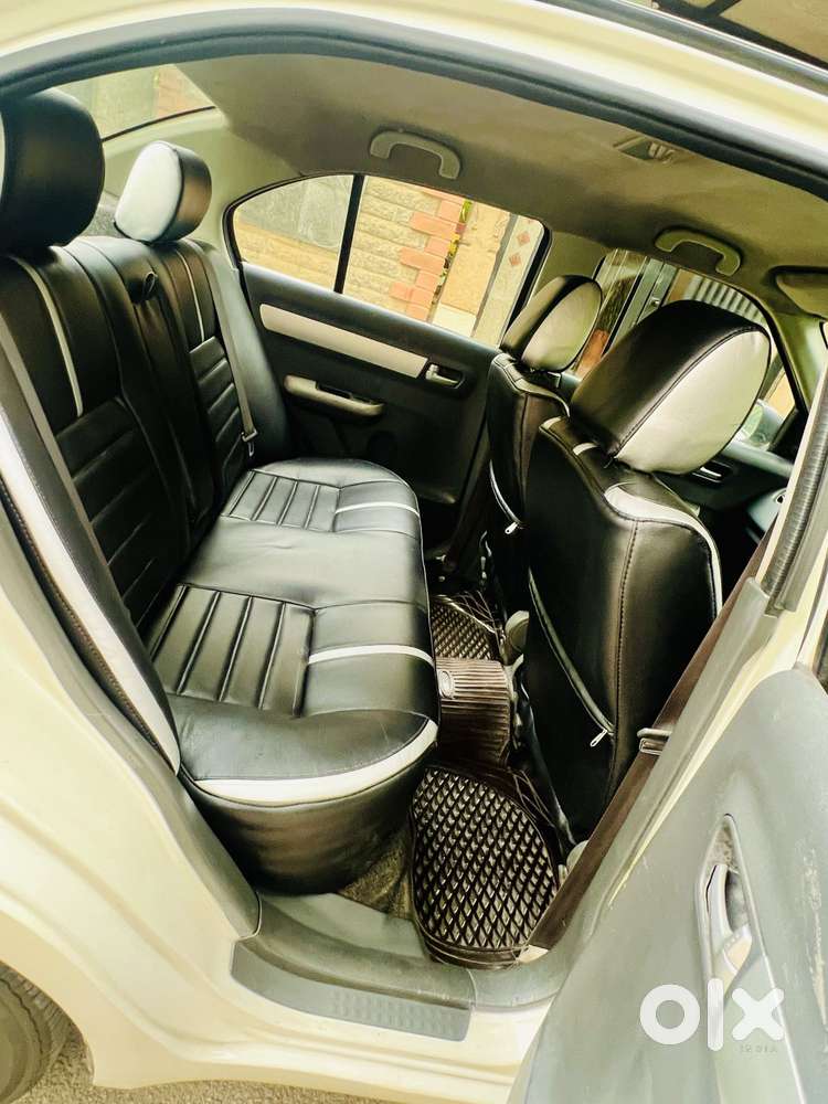 Maruti Suzuki Swift Dzire Vxi(o) Mt, 2010, Petrol