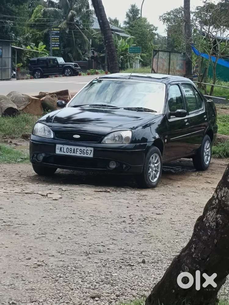 Ford Ikon 1.6 Zxi Petrol Manual 2005