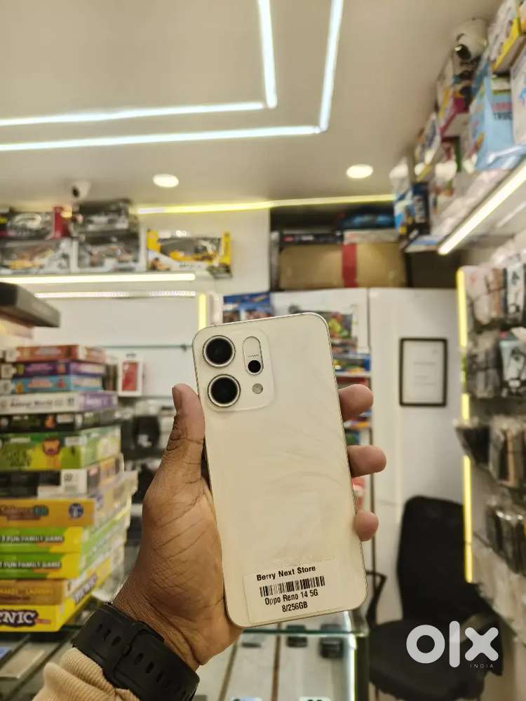 OPPO RENO 14 5G 8/256GB STORAGE - PRISTINE CONDITION DEVICE
