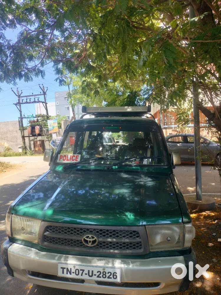 10 Seater Good Condition And Well Maintained Toyota Qualis