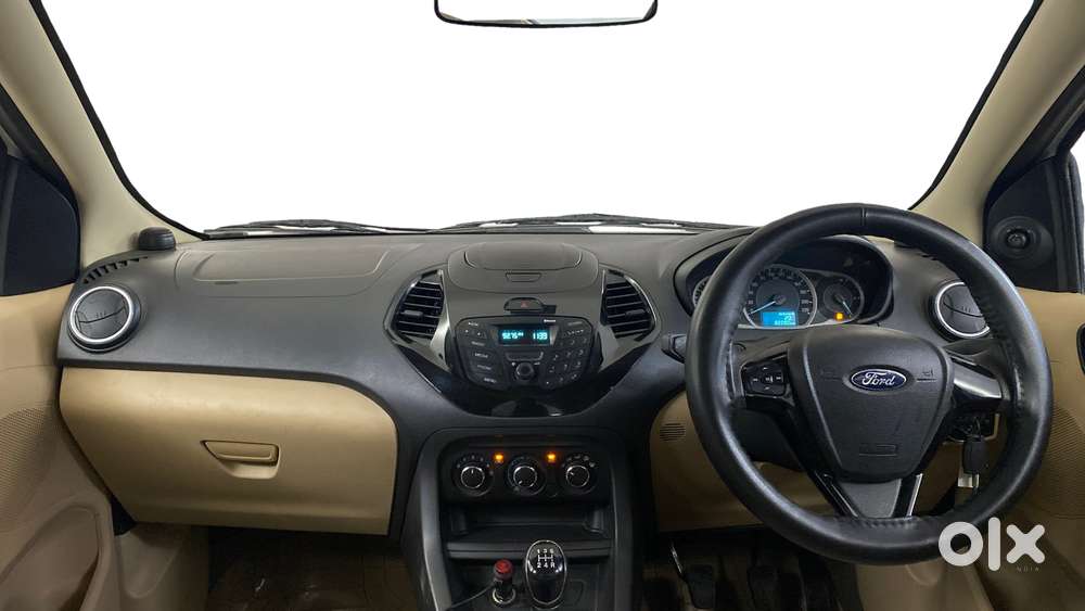 Ford Figo Aspire Titanium, 2016, Petrol