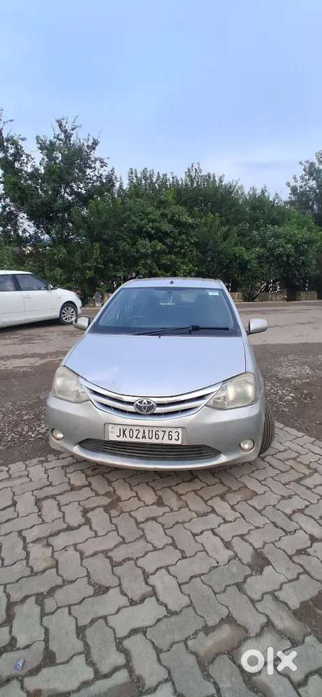 Toyota Etios Liva 2012 Variant Petrol