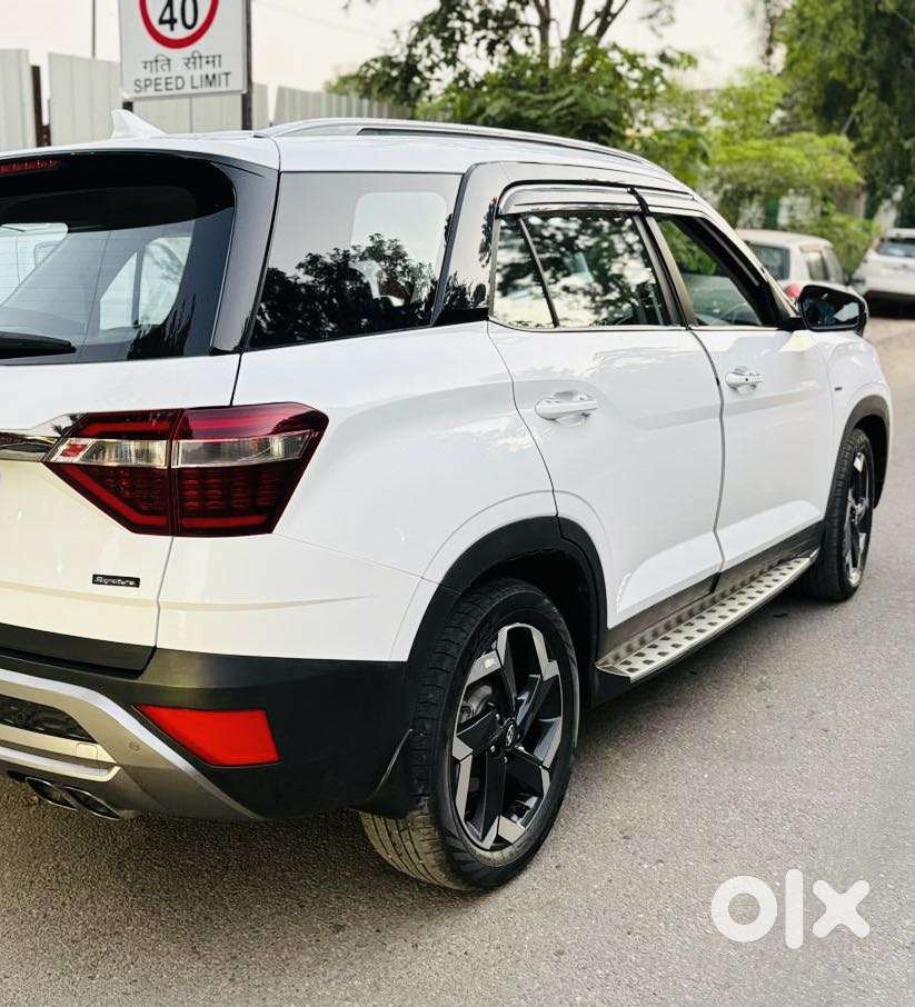 Hyundai Alcazar Signature 1.5 Diesel At 7str Knight, 2023, Diesel