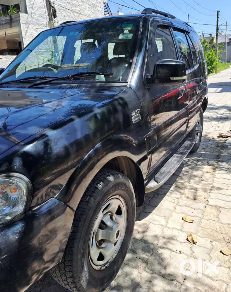 Tata Safari Storme 2013 Diesel 66900 Km Driven