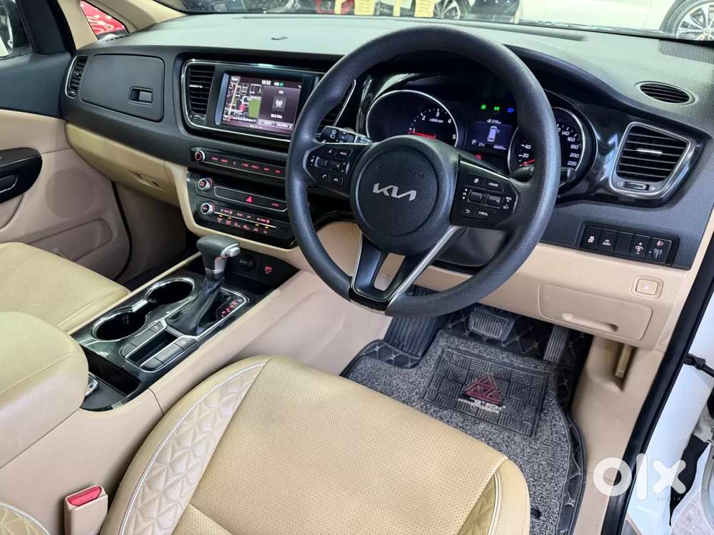 Kia Carnival Limousine, 2021, Diesel