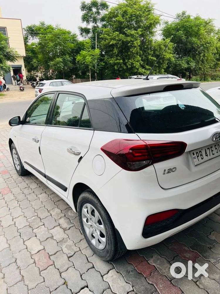 Hyundai I20 Sportz Petrol, 2018