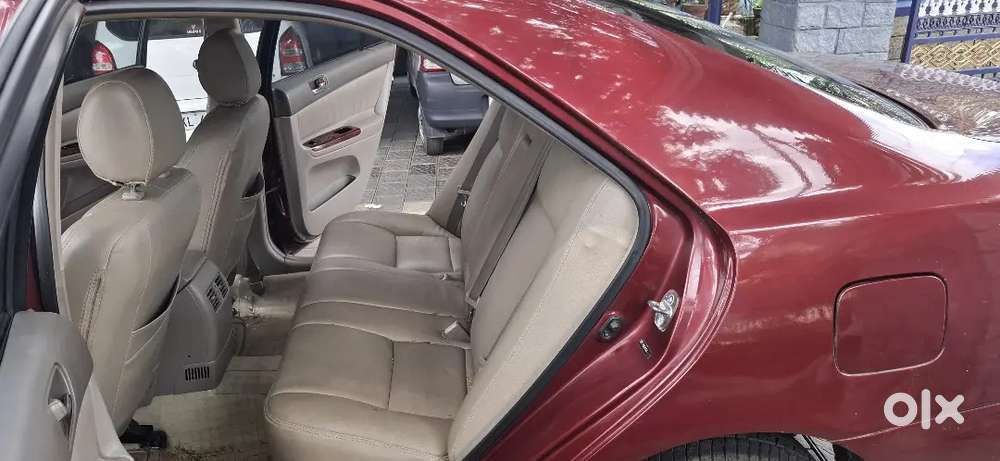 Toyota Camry 2005 Petrol Well Maintained