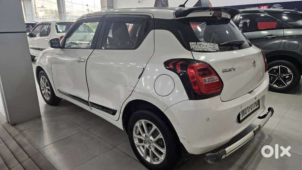 Maruti Suzuki Swift Vvt Zxi, 2022, Petrol