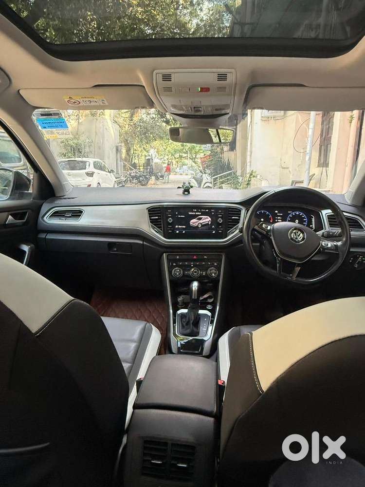 Volkswagen T-roc 2020 Petrol 28000 Km Driven