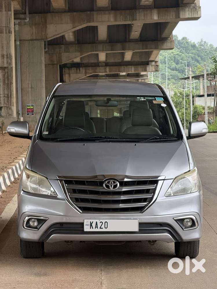 Toyota Innova 2.5 V 7 Str, 2015, Diesel