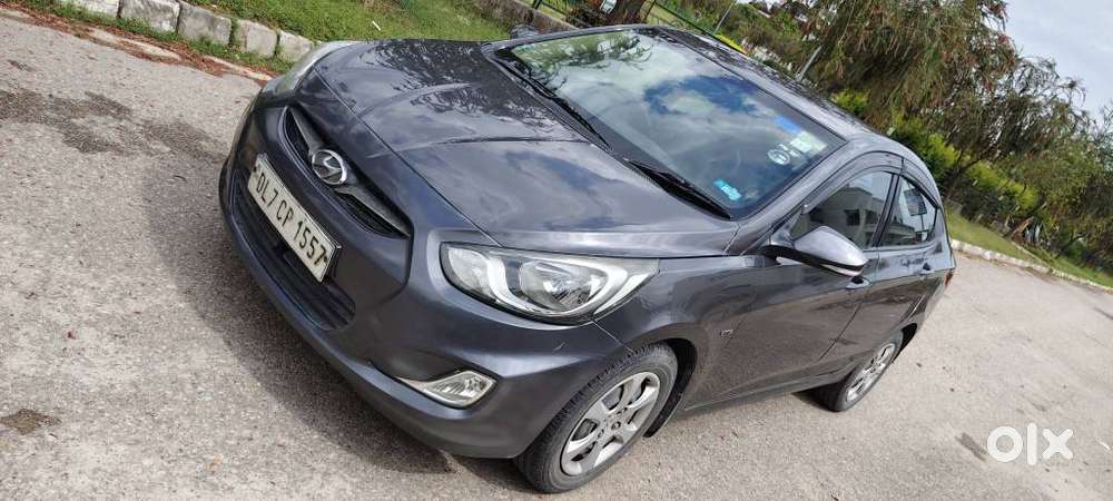 Hyundai Verna 1.6 Ex Vtvt, 2012, Petrol