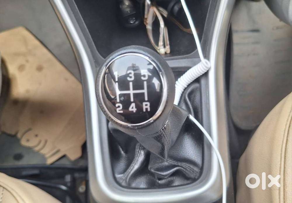 Maruti Suzuki S Cross Zeta Shvs, 2015, Diesel