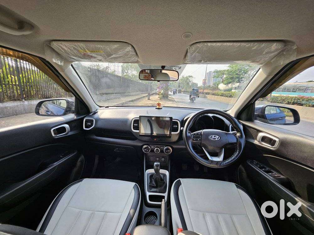 Hyundai Venue S 1.2 Petrol, 2021, Petrol