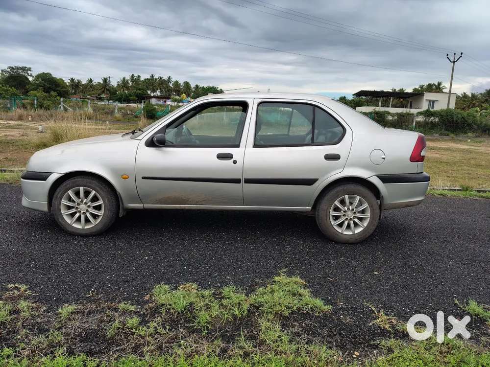 Ford Ikon 2004 Diesel 95000 Km Driven