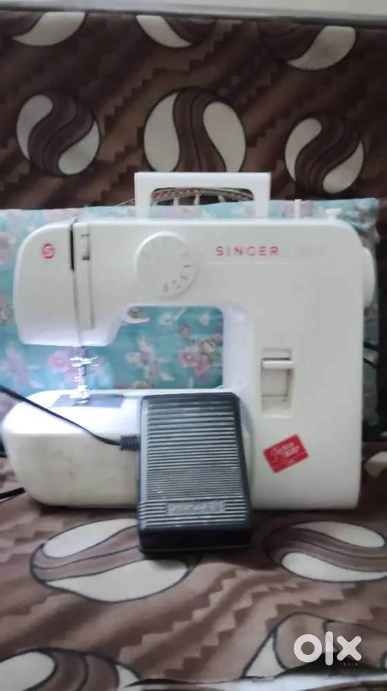 Singer Sewing Machine