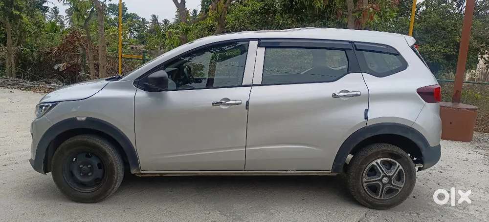 Renault Triber 2023 Rxe Mt 7 Seater