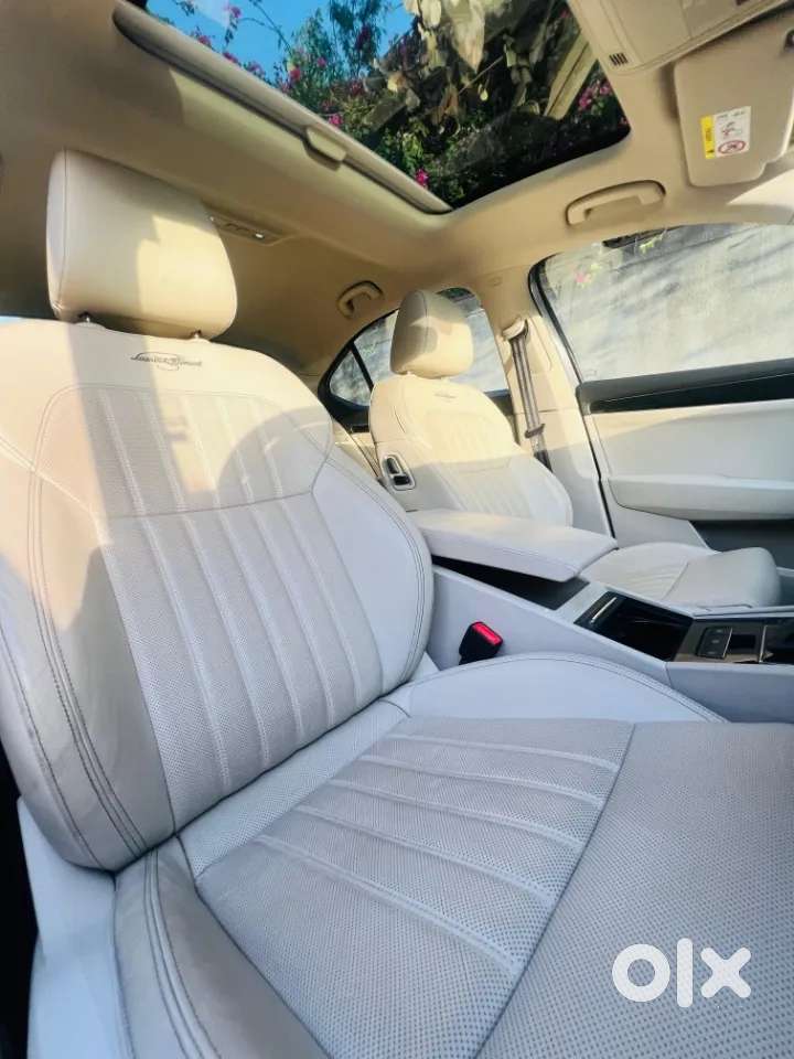Skoda Superb 2.0 L&k Tsi At, 2022, Petrol