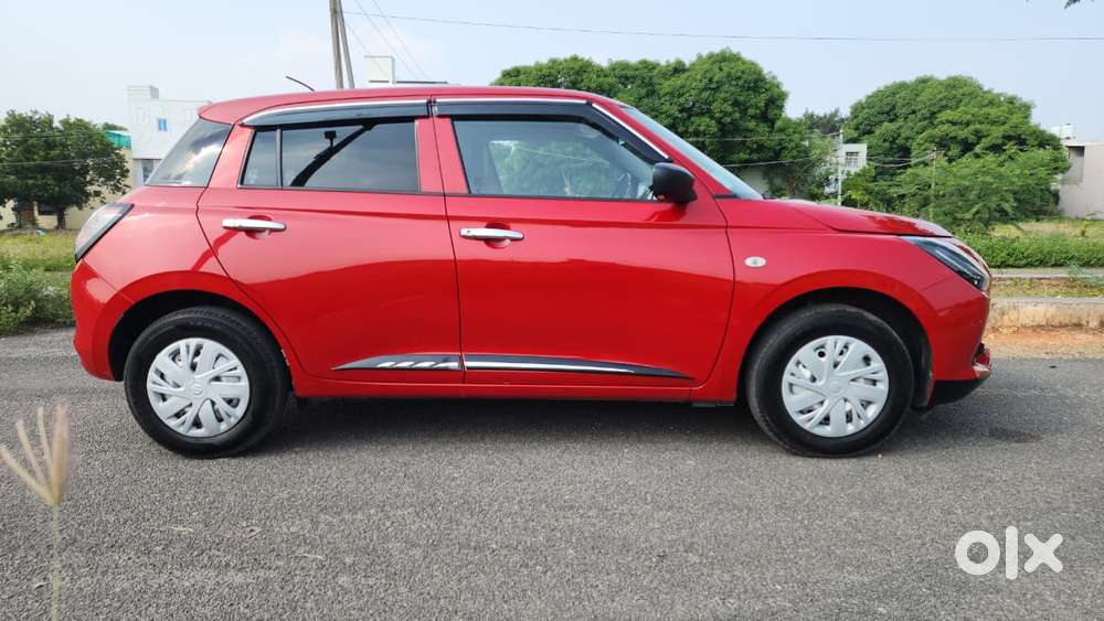 Maruti Suzuki Swift Lxi Option, 2025, Petrol