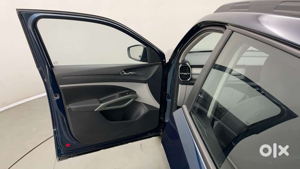 Skoda Kylaq Prestige, 2025, Petrol