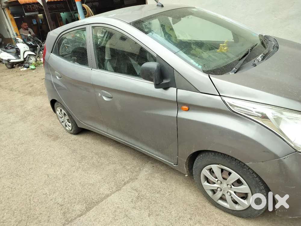 Hyundai Cng +petrol Eon Magna+ 2013