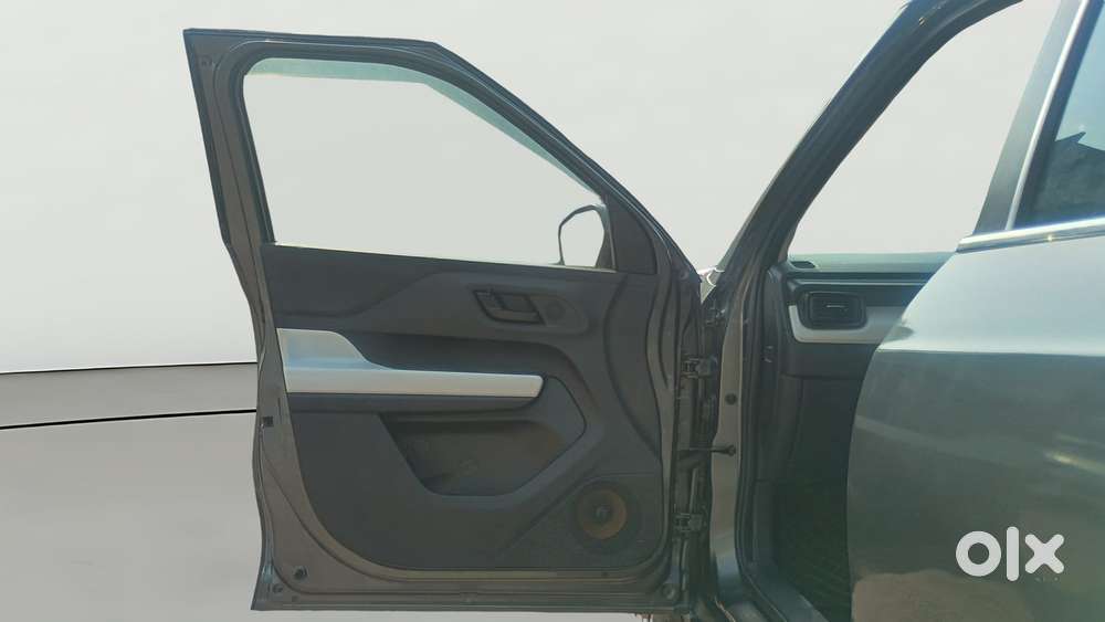 Tata Punch Pure, 2023, Petrol