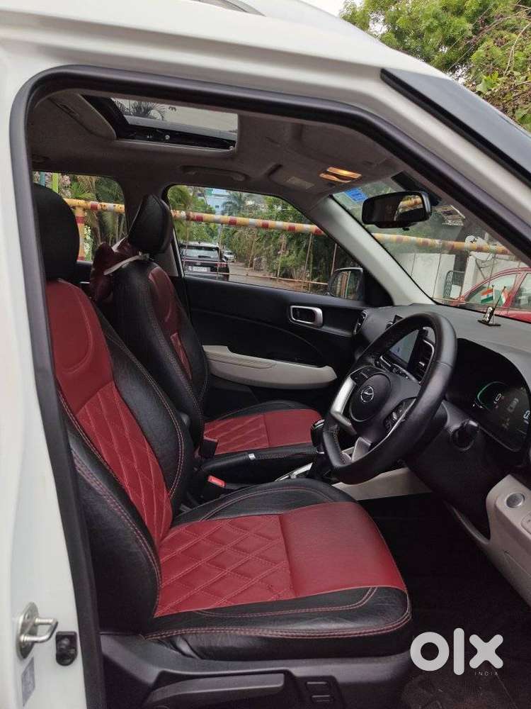 Hyundai Venue Sx (o) Mt 1.5 Diesel, 2023, Diesel
