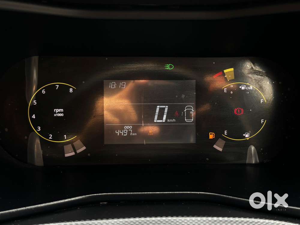 Tata Nexon Smart Plus1.2 Revotron Petrol 5 Mt, 2025, Cng & Hybrids
