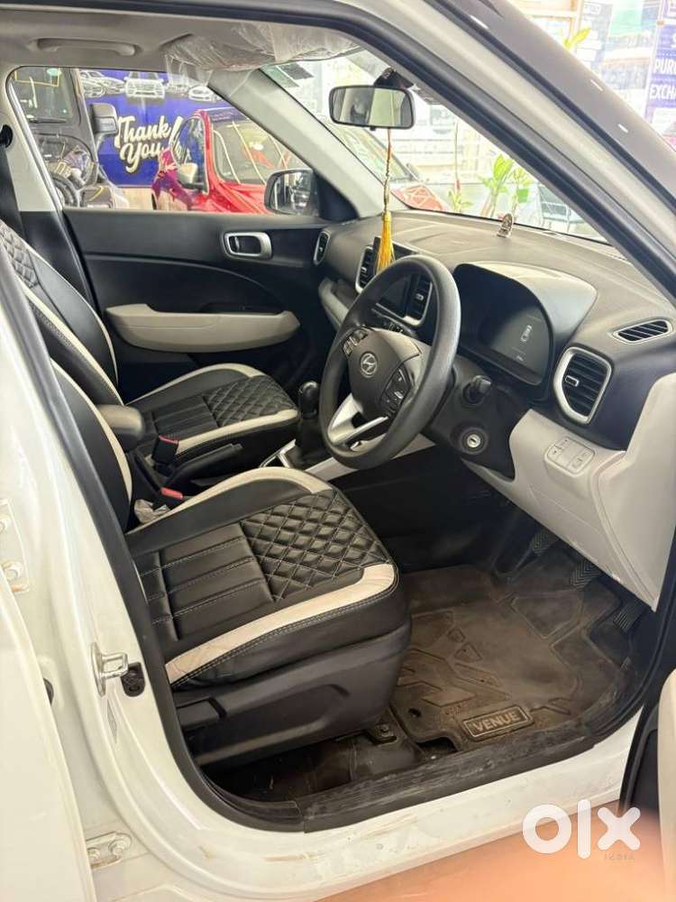 Hyundai Venue 1.2 S Plus, 2025, Petrol