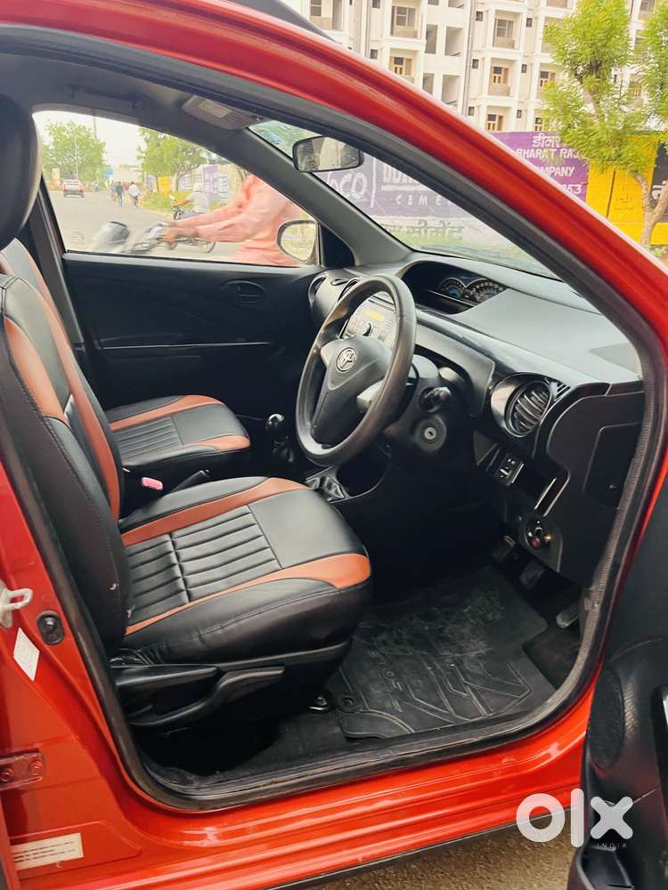 Toyota Etios Cross 1.2l G, 2015, Petrol
