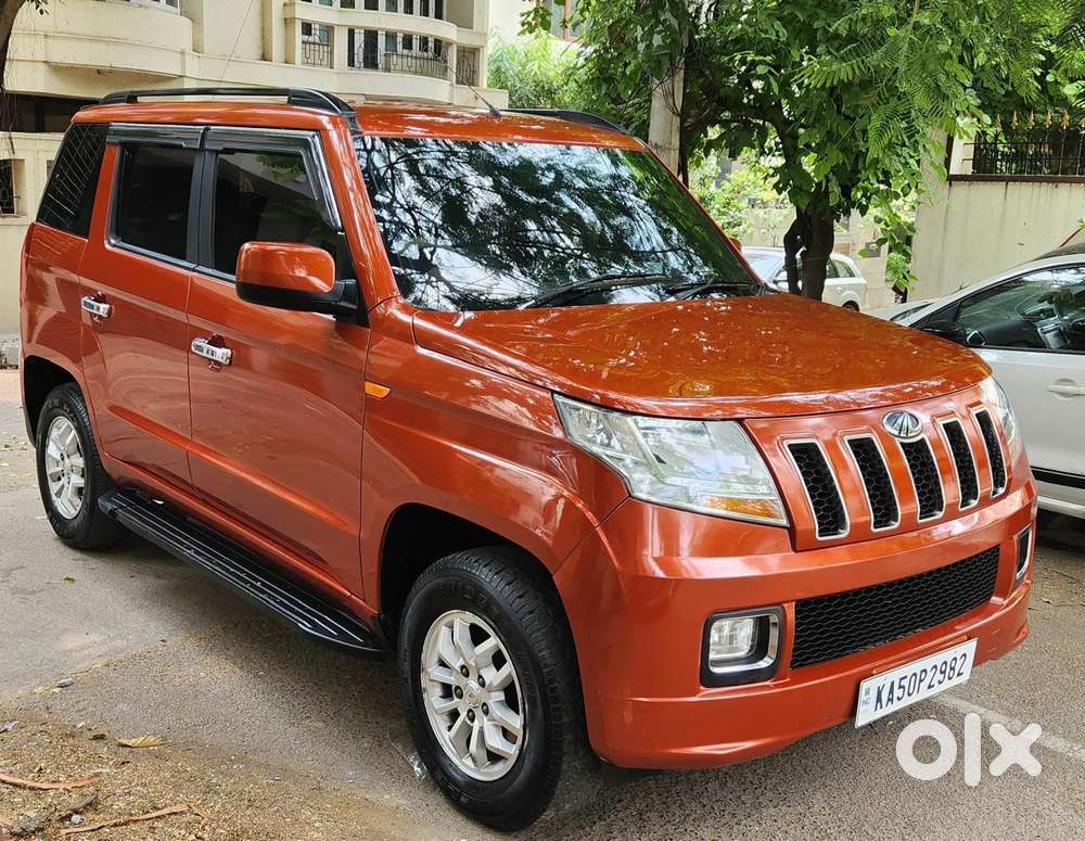 Mahindra Tuv 300