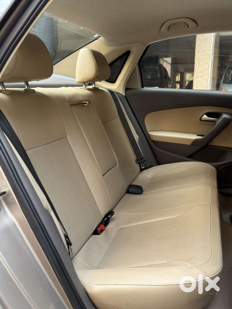 Volkswagen Vento 1.2 Highline Plus At 16 Alloy, 2018, Petrol